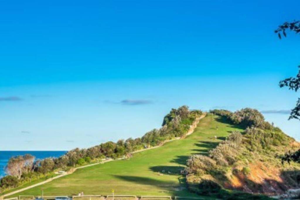 Quiet Private Getaway, Private Gym Walk 2 Beach Apartment Terrigal Exterior photo